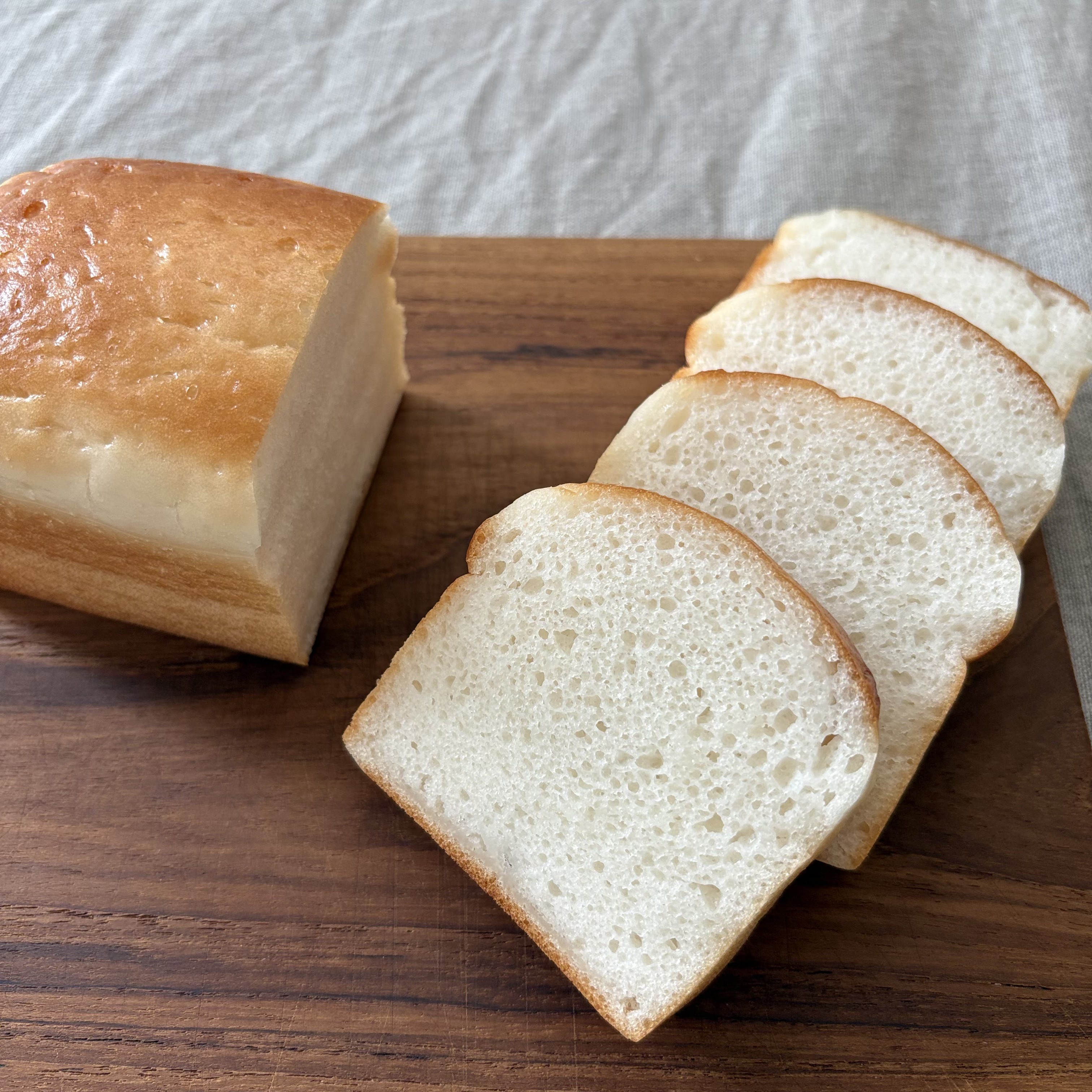 生米ミニ食パン